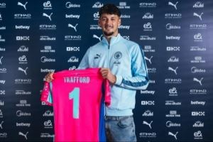 特拉福德：我一直相信自己会回到曼城，门将有时会像务农一样孤独